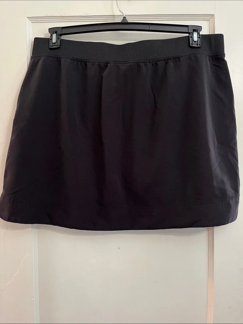 Women’s Black Mini Skirt with Elastic Waist and Pockets